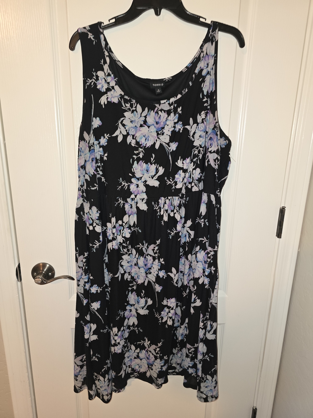 torrid Black Floral Scoop-Neck Sleeveless A-Line Dress